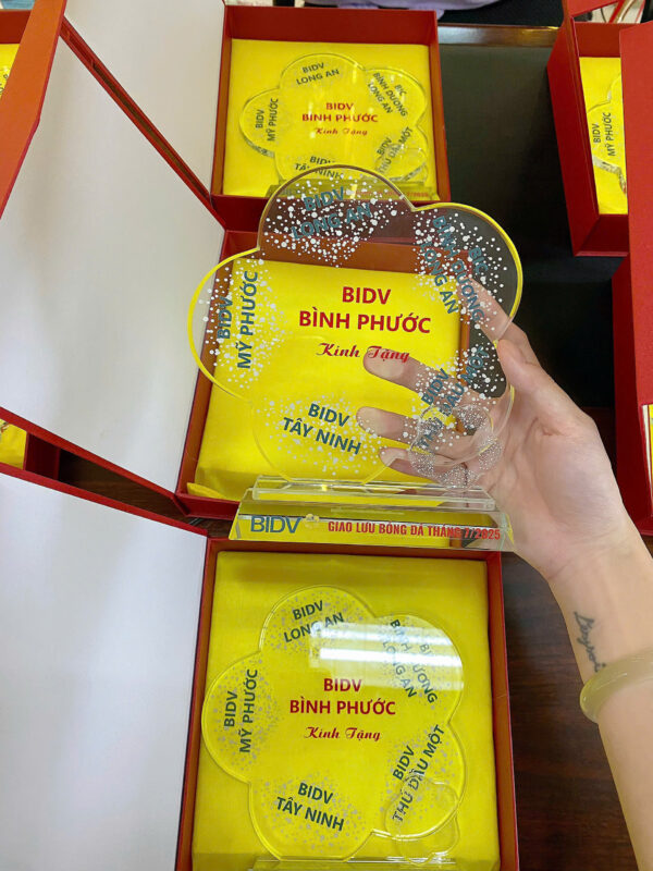 Hưng Quang Minh – Hành Trình Ghi Dấu Niềm Tự Hào Cùng Các Ngân Hàng Hàng Đầu Việt Nam